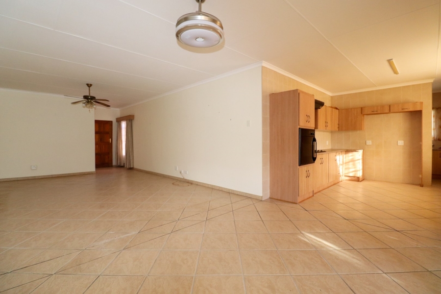 3 Bedroom Property for Sale in Flimieda North West
